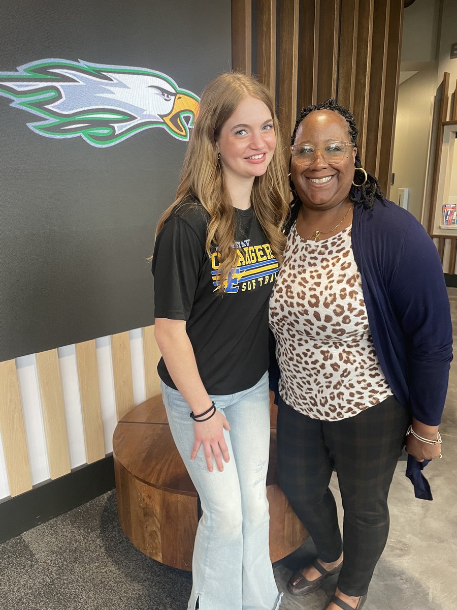 Miami Valley Xpress '07 (@mvxpress_07) on Twitter photo Yet another signing ceremony this week for <a href="/DershamElla03/">Ella Dersham</a>, our longest veteran as a 7 year member of Xpress is off to play for <a href="/ESCCSoftball/">Edison State Softball</a> next season. Can’t wait to see her as a Charger this upcoming school season, go crush it Ella! ❤️🥎❤️ Yet another signing ceremony this week for <a href="/DershamElla03/">Ella Dersham</a>, our longest veteran as a 7 year member of Xpress is off to play for <a href="/ESCCSoftball/">Edison State Softball</a> next season. Can’t wait to see her as a Charger this upcoming school season, go crush it Ella! ❤️🥎❤️