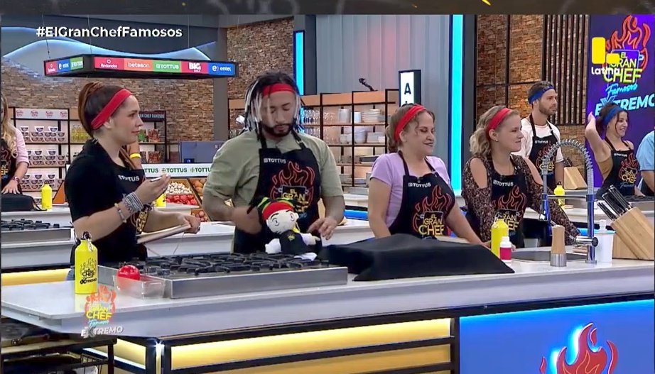 ManuelFloresDi8's tweet photo. Directo en el bobo.
Porque el equipo rojo es bacán ❤
#ElGranChefFamosos https://t.co/VFkqagFcfU