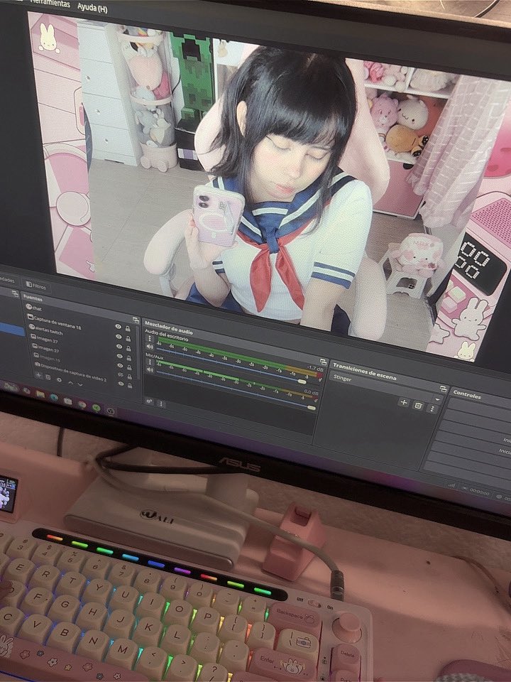 Tu novia tóxica en stream 
twitch.tv/cutiebunnouo