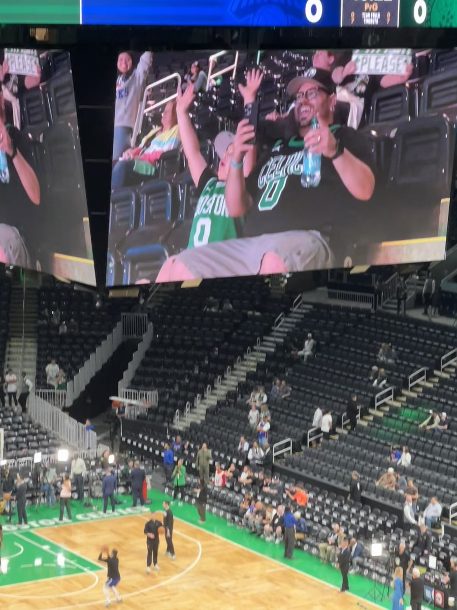 Nicky8392's tweet photo. Conor’s Second Celtics Game! @celtics Pushed For The Win! On To Game 6! ☘️

P.S. Conor Lost His Voice Screaming From This Awesome Win! The Garden Was Extra Loud Tonight! 👏☘️🔥🏀  #BleedGreen #celticsin7 #celtics @CelticsRiley @CelticsUnite18 @NBCSCeltics @BriMarieD https://t.co/X2x5jn36KG