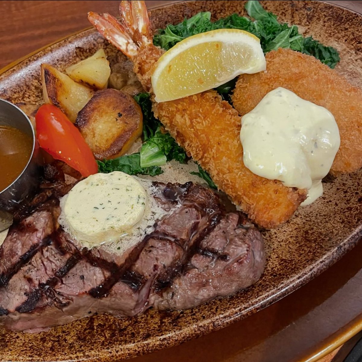 今日のランチᴸᵘᴺᑦᴴ𖥣   ミックスグリル🍽