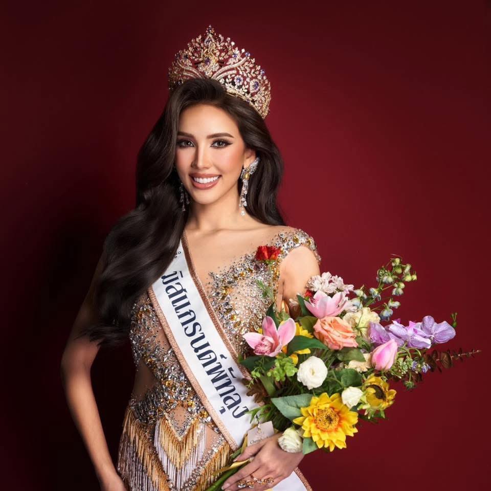 littl3km's tweet image. มิเชล เบอร์แมนน์

“มิสแกรนด์พัทลุง”

“รองอันดับ4 ขวัญใจสงขลา”

“รองอันดับ5 มิสแกรนด์ไทยแลนด์”

“มิสซูปราเนชันแนลไทยแลนด์”

ระยะเวลา1ปีกับการคว้า4ตำแหน่ง คนเก่งของด้อมหอย🐚💛เชื่อในตัวเชลเชลเสมอน้า ภูมิใจที่สุดเลย

MICHELLE SUPRANATIONAL TH #MichelleXSupranationalTH2025