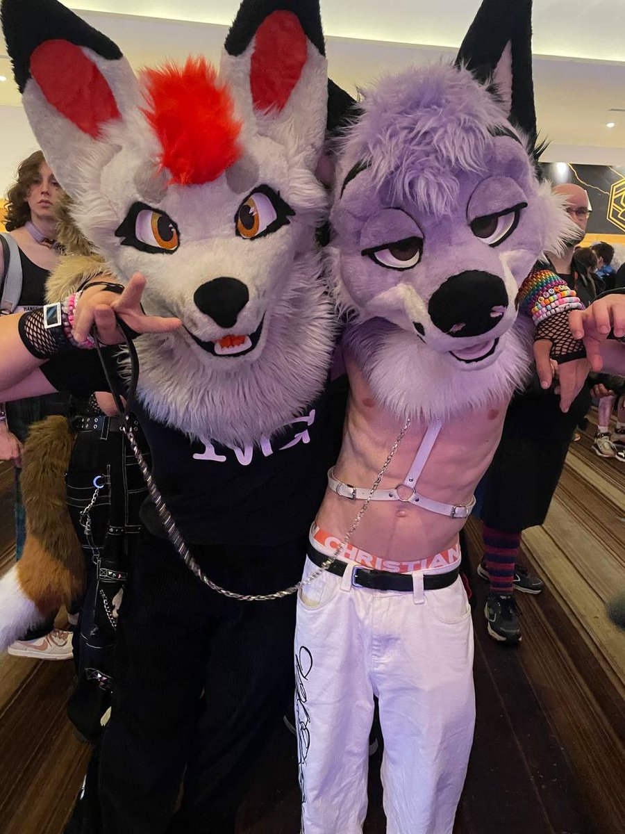 the cuntiest pic ever taken @ fwa
feat <a href="/lutherspaws/">luther♏️</a>
