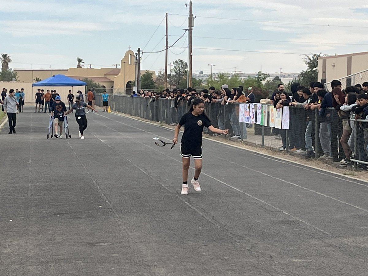 Daniel Medina (@forthevalley_dm) on Twitter photo <a href="/RiversideMS1971/">Riverside Middle School</a> we show up for ALL our kids!
Today, we celebrated our student athletes in our yearly Riverside Special Olympic Games.
#FORtheValley🧡💙 <a href="/RiversideMS1971/">Riverside Middle School</a> we show up for ALL our kids!
Today, we celebrated our student athletes in our yearly Riverside Special Olympic Games.
#FORtheValley🧡💙