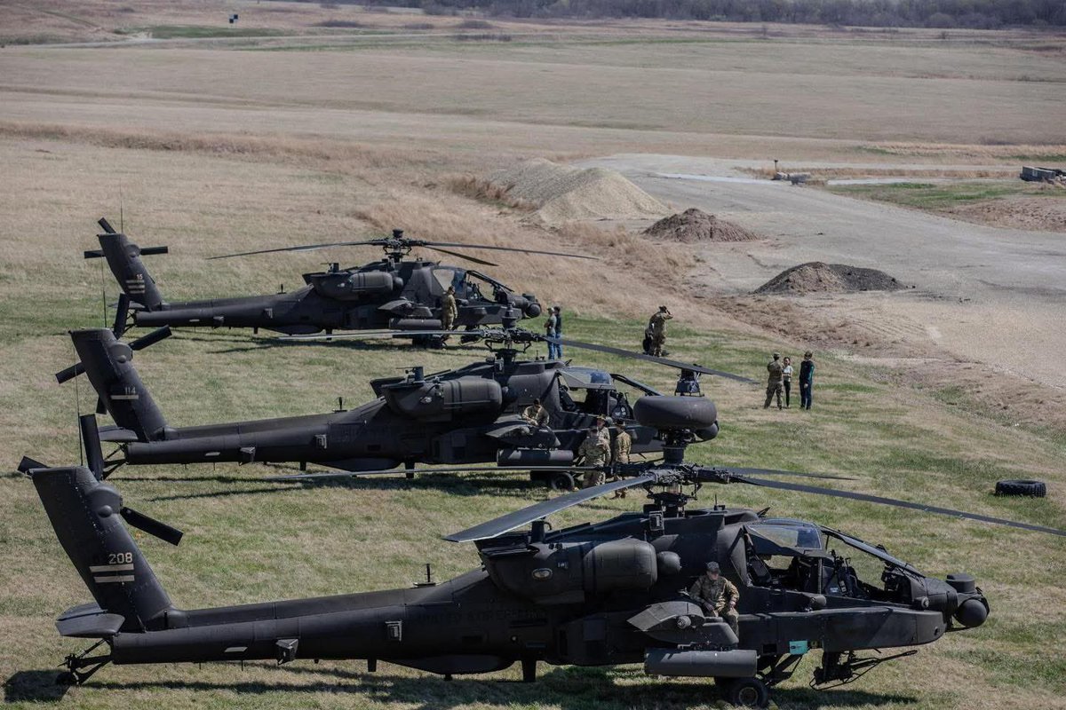 Proud to be a part of the 1st Infantry Division! 🚁🚁 #Army250 #BigRedOne #thiswelldefend