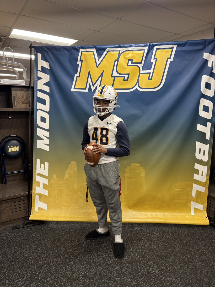 Bryce (@brycewm11) on Twitter photo Had a great visit <a href="/MSJ_FB/">Mount St. Joseph Football</a> would love to come back <a href="/coachjuice84/">Aj Williams</a> <a href="/DakotaBlum/">Dakota Blum</a> <a href="/JT_FTF/">Coach JT🚀</a> <a href="/coachantwright1/">Anthony Wright</a> Had a great visit <a href="/MSJ_FB/">Mount St. Joseph Football</a> would love to come back <a href="/coachjuice84/">Aj Williams</a> <a href="/DakotaBlum/">Dakota Blum</a> <a href="/JT_FTF/">Coach JT🚀</a> <a href="/coachantwright1/">Anthony Wright</a>
