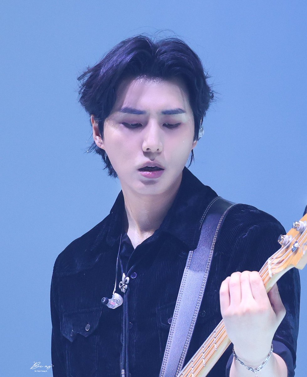 250511 포에버영 피날레 Day3

부시시 케냥이

#영케이 #youngk #강영현 #데이식스 
#FINALE_in_SEOUL
#DAY6 #데이식스