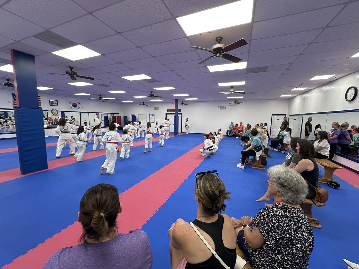 Fun seeing so many students and teachers at “Invite a teacher” night at Montgomery Karate!