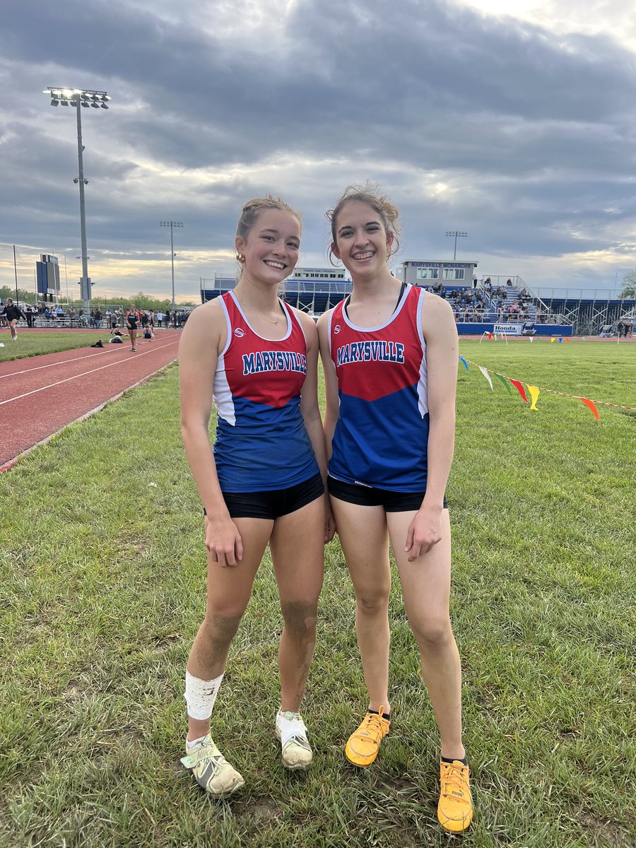 Freshman MJ Pepper (4th) and Senior Audrey Spooner (1st) score big points at OCC in long jump. Audrey also tied for 2nd in high jump!! <a href="/MHSMonarchsAD/">Joey Day, CAA</a> #PTBM