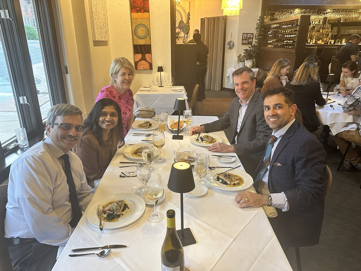 Meena Madhur (@cvimmunology) on Twitter photo Really enjoyed my guest speaker visit to <a href="/washumedicine/">WashU Medicine</a> Division of Cardiology and Center for Cardiovascular Research. Great to catch up with old friends and mentors!! <a href="/Alicardsdoc/">Ali Javaheri</a> <a href="/SDPrabhuMD/">Sumanth Prabhu, MD</a> Really enjoyed my guest speaker visit to <a href="/washumedicine/">WashU Medicine</a> Division of Cardiology and Center for Cardiovascular Research. Great to catch up with old friends and mentors!! <a href="/Alicardsdoc/">Ali Javaheri</a> <a href="/SDPrabhuMD/">Sumanth Prabhu, MD</a>