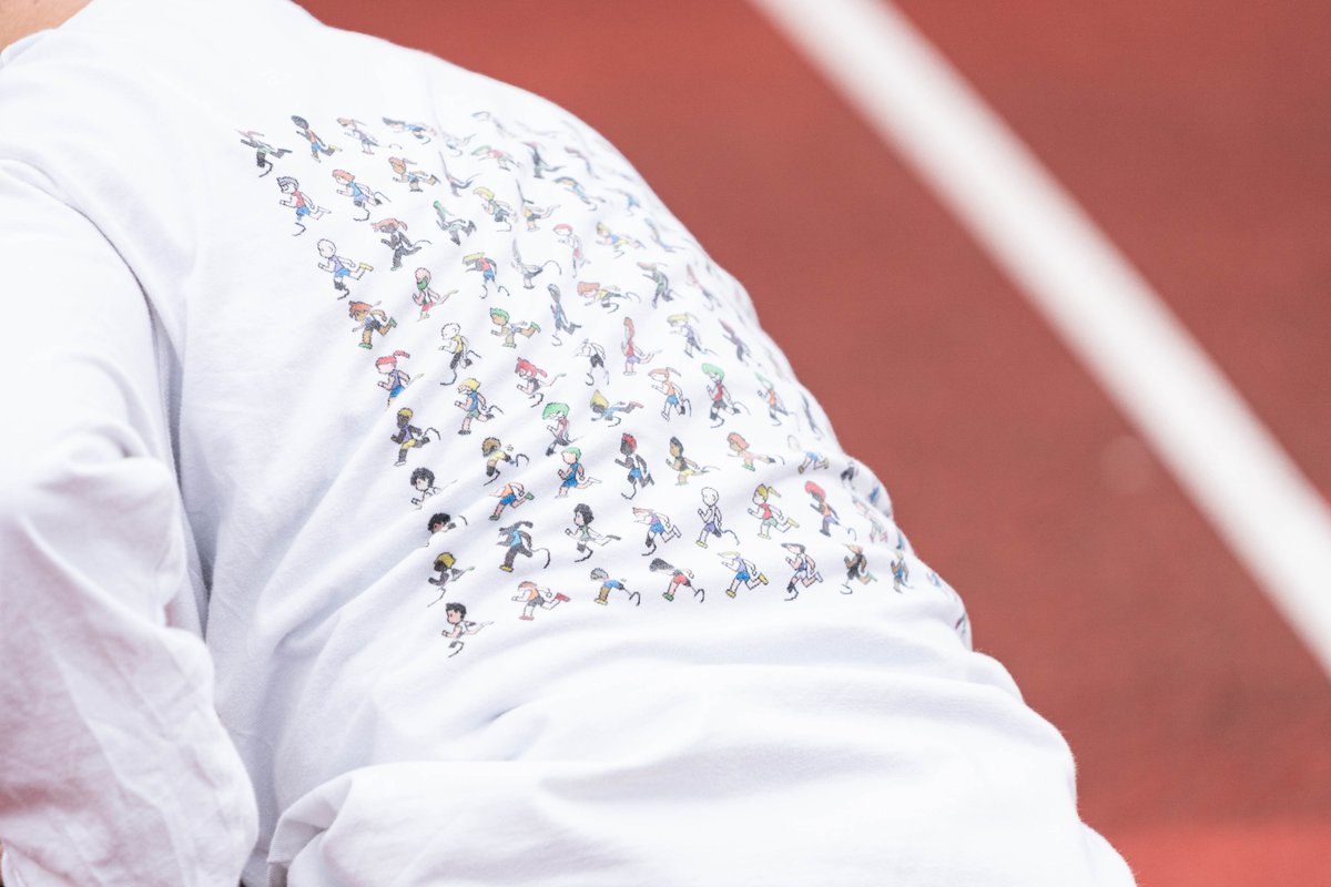 この前新潟に行ったらこれ着てくれている人いて，ちょっとテンション上がりました．

UTme! マーケットが終了してしまった．今後どうしよう．．