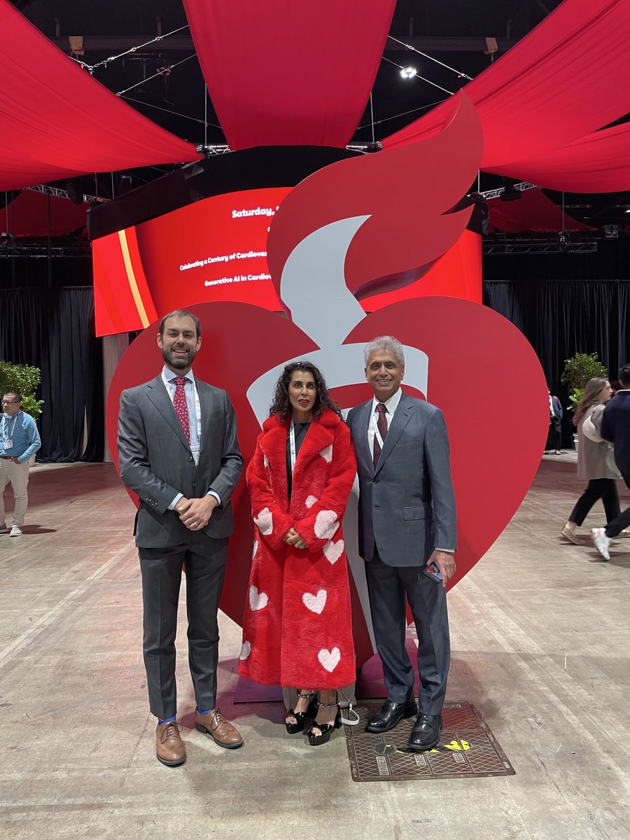 Carlos G Santos-Gallego, MD (@santosgallegomd) on Twitter photo Happy birthday <a href="/DrMarthaGulati/">Dr. Martha Gulati ♥️🫀❤️🩹🇨🇦</a>!
Feliz cumpleaños!!!!
Your friendship warms our lives, your energy and goodwill lights up every room, you are the North Star we aspire to be (not only professionally but more important at the personal level).
I am so luck to call you my friend! Happy birthday <a href="/DrMarthaGulati/">Dr. Martha Gulati ♥️🫀❤️🩹🇨🇦</a>!
Feliz cumpleaños!!!!
Your friendship warms our lives, your energy and goodwill lights up every room, you are the North Star we aspire to be (not only professionally but more important at the personal level).
I am so luck to call you my friend!