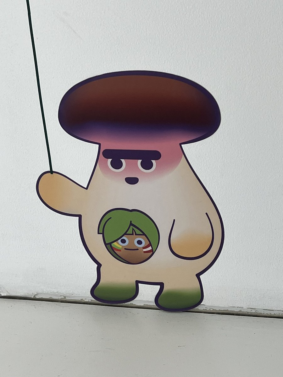 ラトビアとリトアニア館、小さいバラビちゃんは今日は休み。しかし5月
