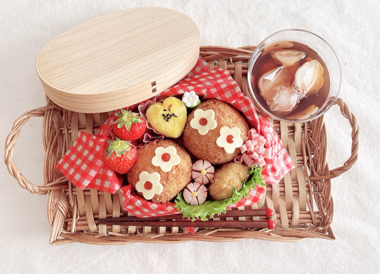 小物 aya Amazon.com: FUYOCWE for iPad 10th Generation Case 2022/2023