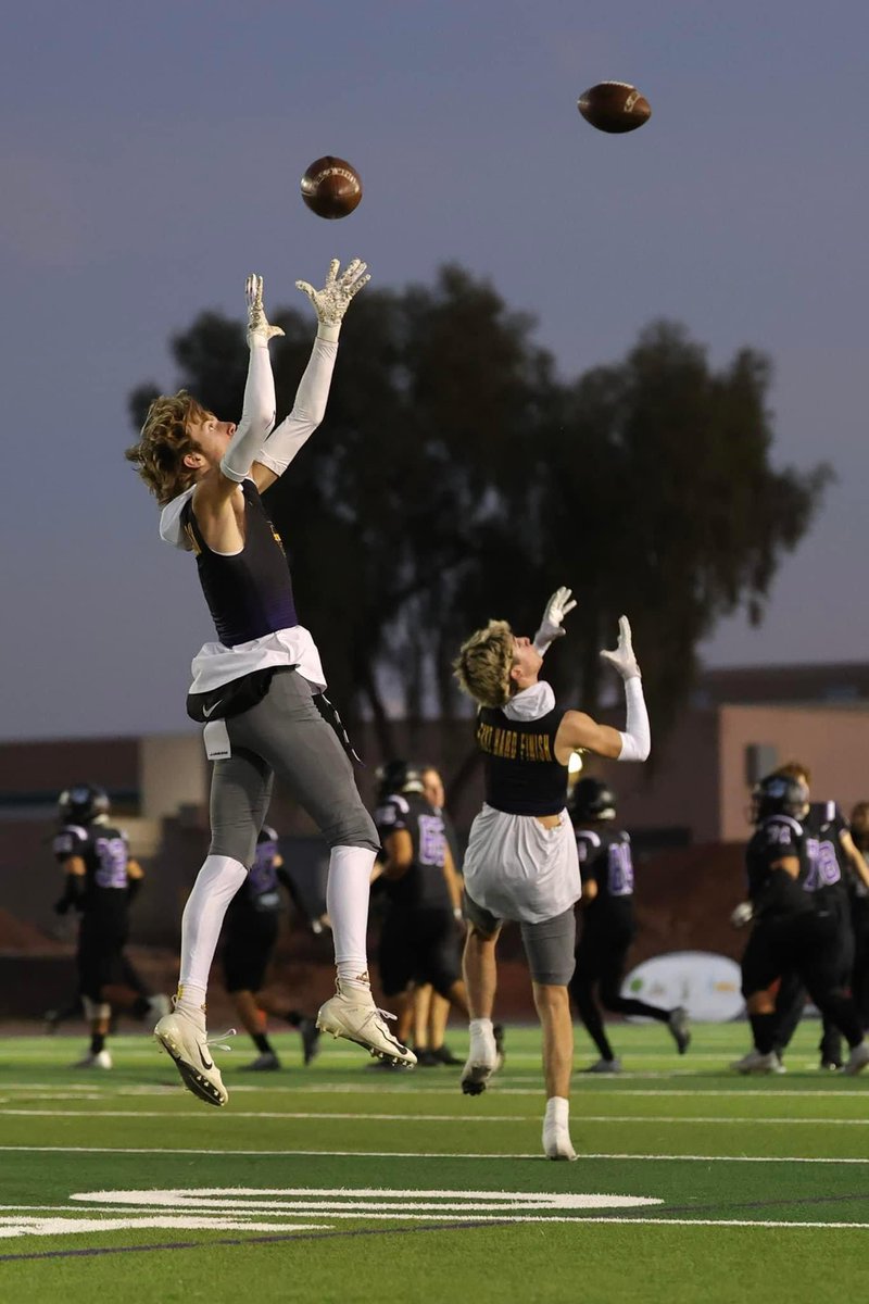 JesseKirby_'s tweet image. Spring ball wraps up tomorrow at 6 at Sunrise Mountain with the purple vs yellow game. Come out and support!
@CoachPerrone @MyRecruits_ @CoachJ_South @CoachBurton14 @SunriseMtFB @JUSTCHILLY @gridironarizona @AZHSFB