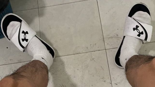 有位牛頭煩

一天到晚蹭熱度，馬後炮

愛做不做，又愛靠腰

最他媽討厭一直問我

我操你他媽怎麼知道

就你最會了，對啦問倒我了，厲害

#你大可不用聽