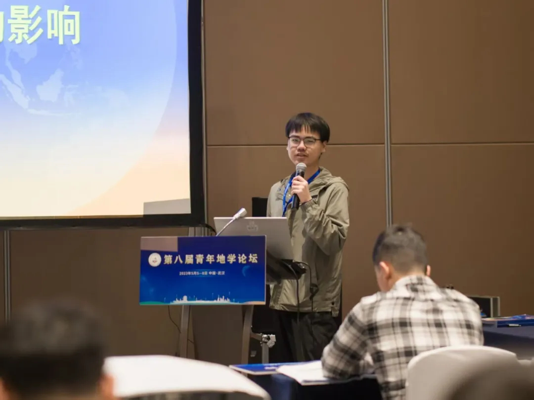 iLZU1909's tweet image. #LZU students are now international research rockstars🚀!

Meet the minds advancing meteorology in University of Leeds, #UnitedKingdom, preservation of cultural relics in École nationale des ponts et chaussées, #Pairs, and epidemiology in Queensland University of Technology,…