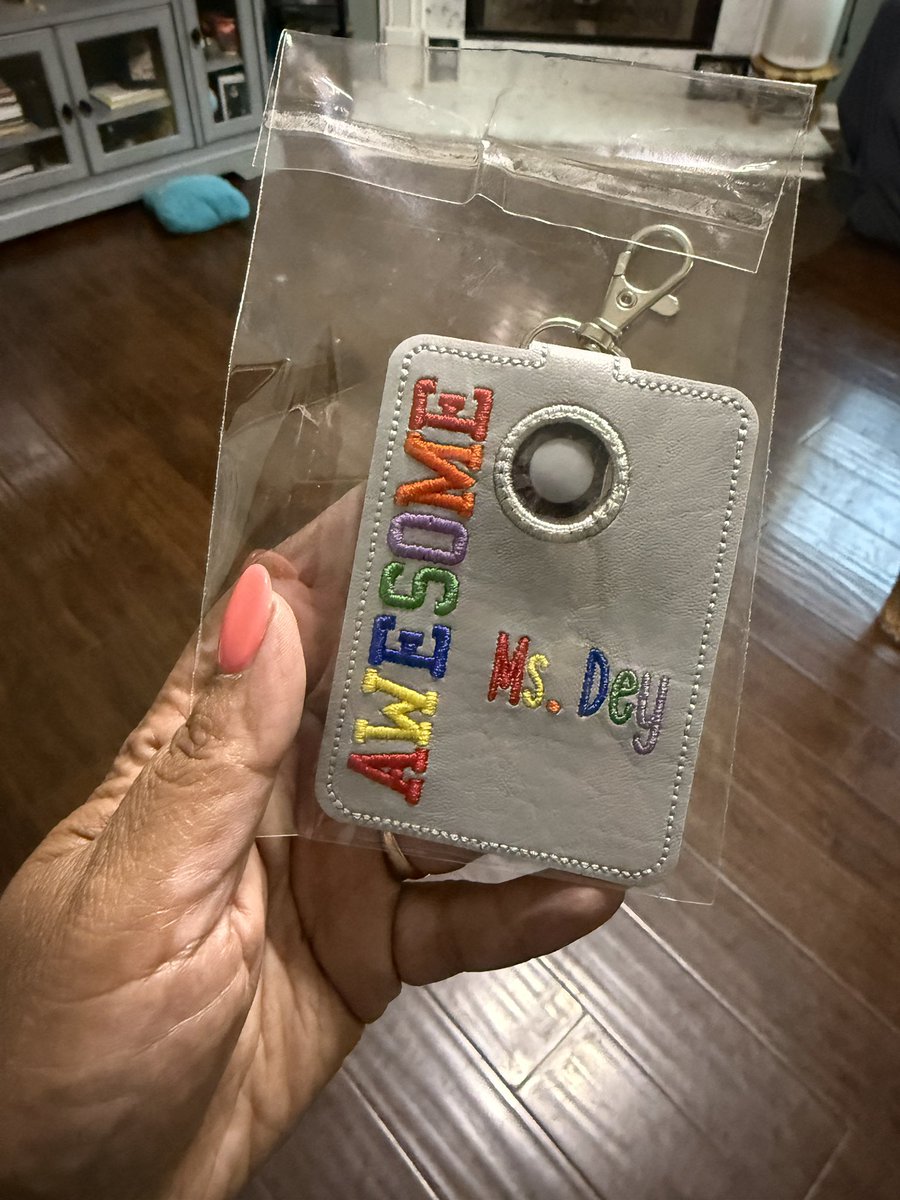 Ms. Dey (@hellomsdey) on Twitter photo When a parents knows you so well that they gift you exactly what you love and who you are. <a href="/WoodlandES_HCS/">Woodland Elementary School HCS</a> love my new lanyard batch. When a parents knows you so well that they gift you exactly what you love and who you are. <a href="/WoodlandES_HCS/">Woodland Elementary School HCS</a> love my new lanyard batch.