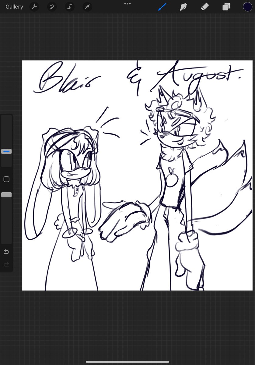 stellsic's tweet photo. @lumarkyt he's lowk just me.. i need to make new art of my 3 tailed fox dude. https://t.co/NDf2xi11VX