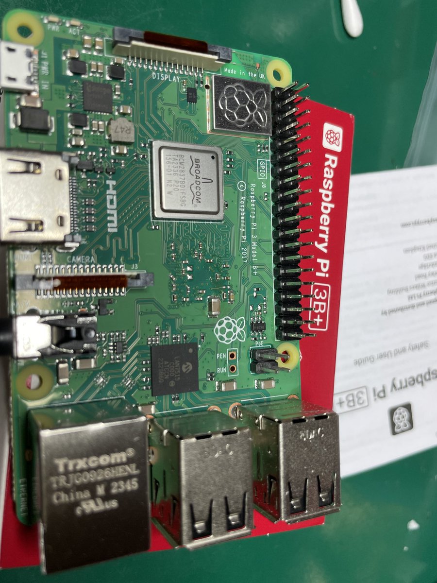 kobac_system's tweet image. 🍓Raspberry Pi 3B+🍀🤔
DMRデジピータリンク🔗用準備
#Pi3