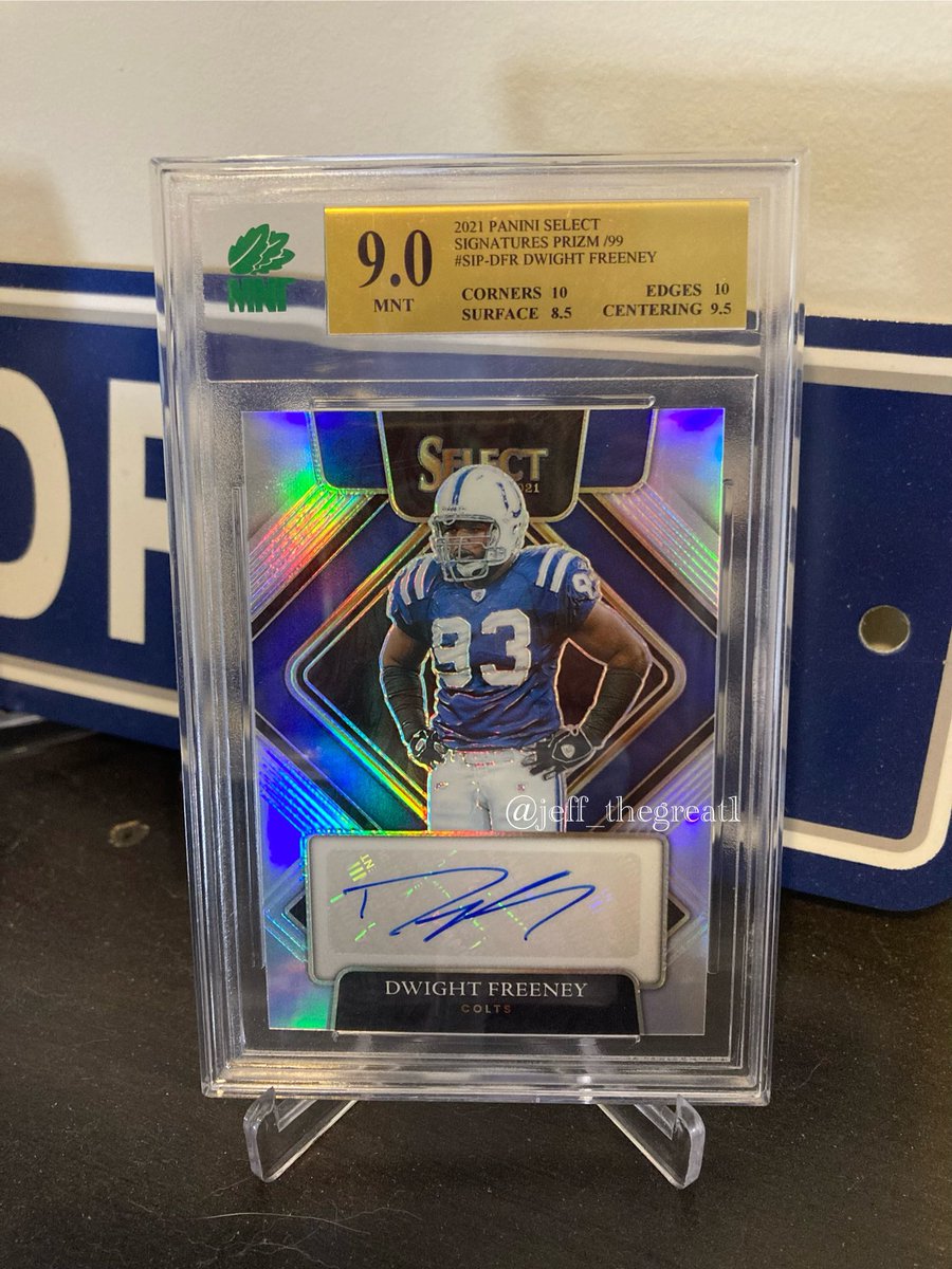 A few more slabs from my <a href="/MNTGrading/">MNT Grading Inc.</a> submission.

I know <a href="/DrGSteindog/">Gary Steinberg Jr.</a> will appreciate the Shesterkin and the other NYRs slabs 🔥

Will post some more football slabs later today. 

#Slabs #Graded #NYR #NHL #TeamCanada #RempeMania #Colts