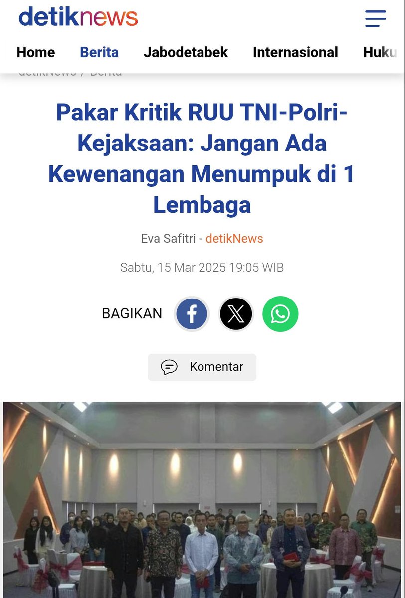 Di kritik : BUDEK !
Di demoi katanya di danai asing !
Padahal dia sendiri jual rakyat nya untuk di uji suntik agar dapat DANA ASING Rp 2,6 Triliun ? 

TOLAK RUU KEJAKSAAN
GLODOK  !