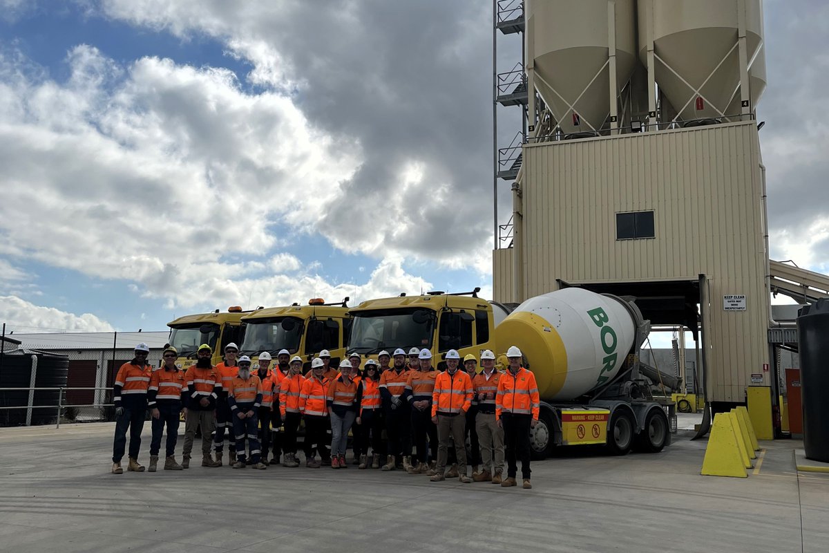 BoralAustralia's tweet photo. Boral has acquired Wallan Concrete plant 45km north of Melbourne, enhancing our ability to service customers in a key growth corridor. This strategic move strengthens our integrated operations and welcomes skilled workers to our team.  

Read more: https://t.co/K6OXXa21Js https://t.co/tw40bfGjo7