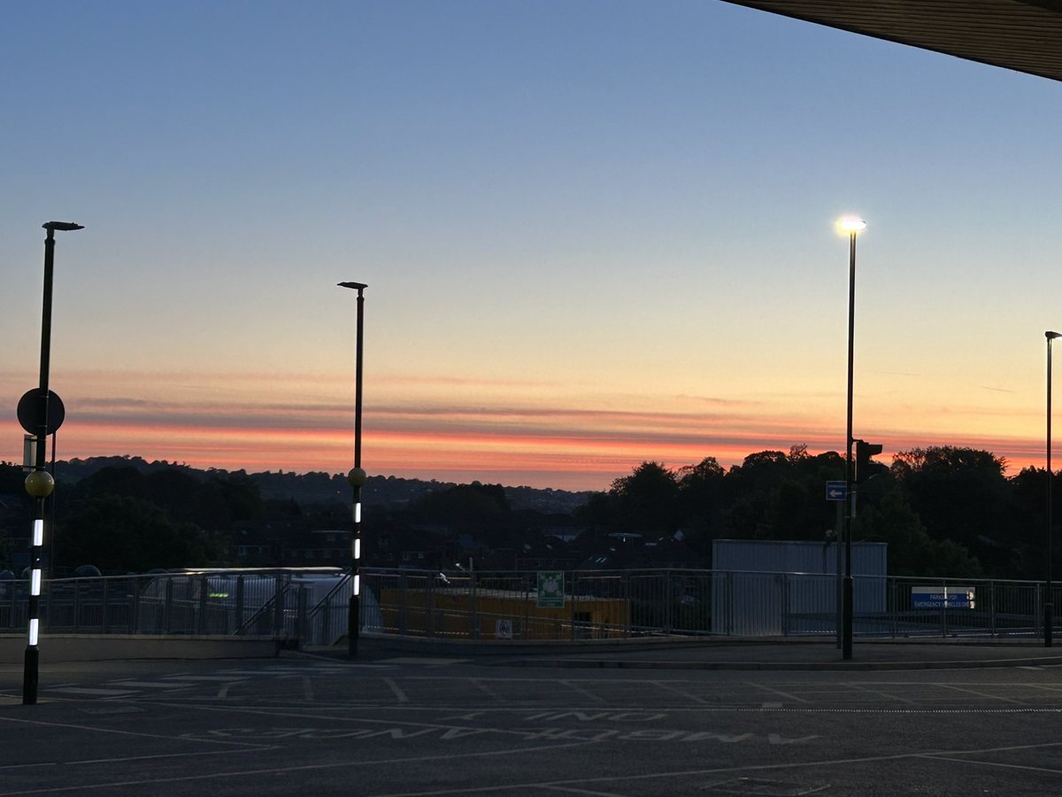 One of the benefits of working night shifts, seeing the sunrise 😍💕