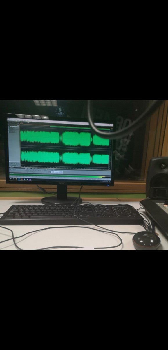 Diane (@dianearainn) on Twitter photo Meangadh Beag Liomsa 3.30 gach
Aoine <a href="/raidionalife/">Raidió na Life</a> 106.4fm le mo rogha amhrain & Ceol <a href="/SharonShannon99/">Sharon Shannon</a> <a href="/ColPmusic/">Col Patterson</a>
<a href="/padraigjack/">Padraig Jack</a> <a href="/seandoherty/">Sean Doherty</a>
<a href="/MacDaraMusic/">MacDara Ó Conaola - Aran Island Singer</a> <a href="/Jiggytheband/">Jiggy</a>
<a href="/CeolImle/">IMLÉ</a> <a href="/JamesCeol/">James Shannon</a>
<a href="/RoisinSeoighe/">Róisín Seoighe</a> <a href="/DawnaOfficial/">Dáwna</a>
<a href="/MarkMcCabeIE/">Mark McCabe</a> <a href="/suil_amhain/">leathshúil</a>
<a href="/robbiebodhran/">Robbie Harris</a> <a href="/Gach_Treo/">Gach Treo 🇺🇦🇮🇪🇲🇾🇵🇸</a> 🎶 Meangadh Beag Liomsa 3.30 gach
Aoine <a href="/raidionalife/">Raidió na Life</a> 106.4fm le mo rogha amhrain & Ceol <a href="/SharonShannon99/">Sharon Shannon</a> <a href="/ColPmusic/">Col Patterson</a>
<a href="/padraigjack/">Padraig Jack</a> <a href="/seandoherty/">Sean Doherty</a>
<a href="/MacDaraMusic/">MacDara Ó Conaola - Aran Island Singer</a> <a href="/Jiggytheband/">Jiggy</a>
<a href="/CeolImle/">IMLÉ</a> <a href="/JamesCeol/">James Shannon</a>
<a href="/RoisinSeoighe/">Róisín Seoighe</a> <a href="/DawnaOfficial/">Dáwna</a>
<a href="/MarkMcCabeIE/">Mark McCabe</a> <a href="/suil_amhain/">leathshúil</a>
<a href="/robbiebodhran/">Robbie Harris</a> <a href="/Gach_Treo/">Gach Treo 🇺🇦🇮🇪🇲🇾🇵🇸</a> 🎶