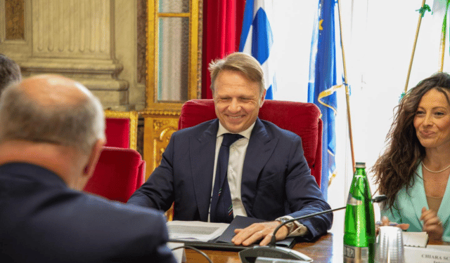 pesceinrete's tweet photo. #Italia e #Grecia rafforzano la #cooperazione sulla #pesca nel #Mediterraneo
https://t.co/RZAmW9KrZW @SocialMasaf https://t.co/HNOlTPV66X