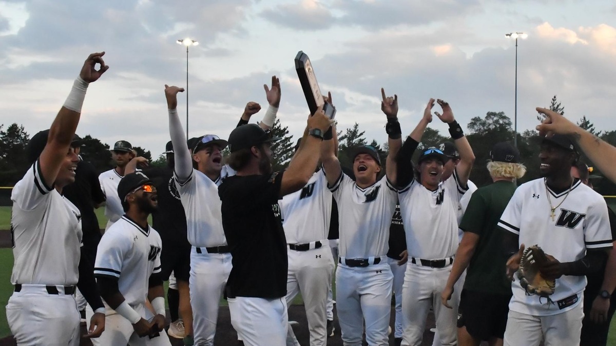 NAIA (@naia) on Twitter photo ⚾️
Four teams can start packing for the <a href="/NAIAWorldSeries/">Avista NAIA World Series</a>, and six sites will finish Thursday. Read about Day 3 in the #NAIABaseball Opening Round ➡️
naia.prestosports.com/x/ocl2e
#BattleForTheRedBanner #TheRightWayToPlay ⚾️
Four teams can start packing for the <a href="/NAIAWorldSeries/">Avista NAIA World Series</a>, and six sites will finish Thursday. Read about Day 3 in the #NAIABaseball Opening Round ➡️
naia.prestosports.com/x/ocl2e
#BattleForTheRedBanner #TheRightWayToPlay