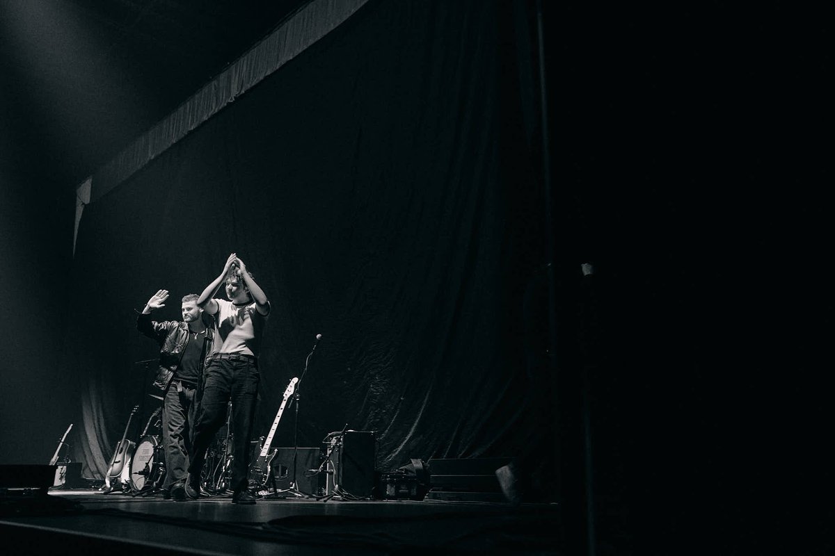 Danke Hamburg 🇩🇪. What an amazing 1st time playing for you guys ❤️ 

Next up, Berlin Tonight x 

📸 Adam Marsden 

#stereophonics #europeantour #hamburg #berlin