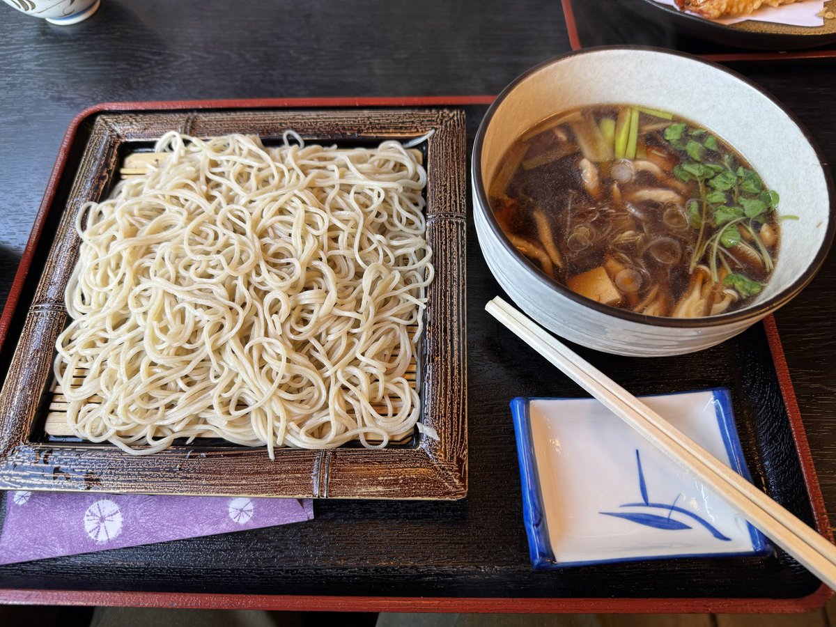 深大寺でお蕎麦を食べていました。
柴崎mod19:00オープンです！