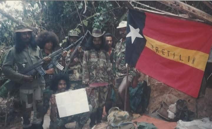 Kalau baca forum-forum Kaskus dulu, Separatis/Pemberontak yang paling merepotkan ABRI/TNI sepanjang masa itu Fretilin.

Mereka ini kombinasi dari GAM, MIT sama OPM

Brutal, Didukung Warlok, Militan, dan bisa bertahan dalam Kondisi terburuk bertahun-tahun terisolir dari dunia luar