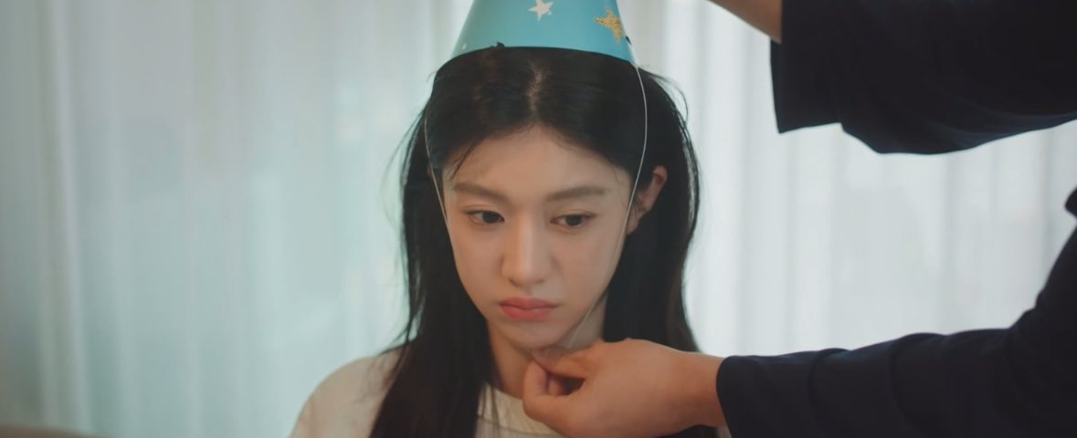 아하 tweet media