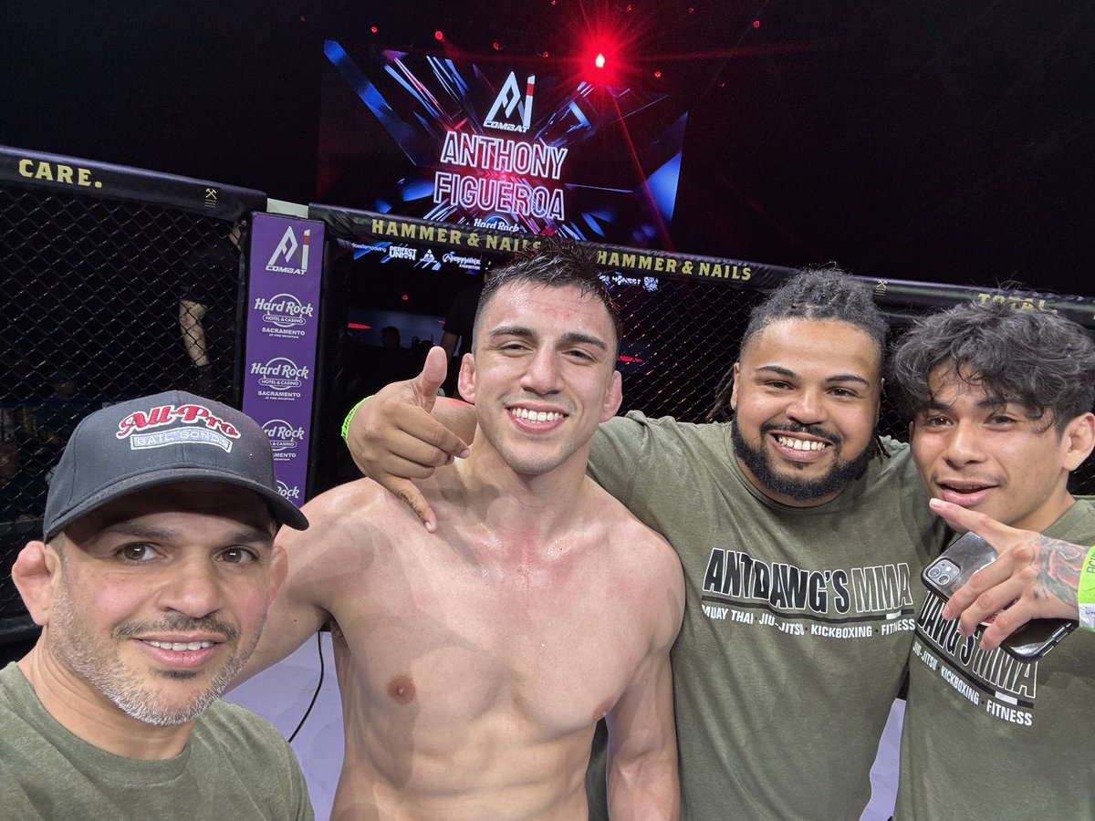 Got the W tonight 6-1 we keep going forward🙏🏼