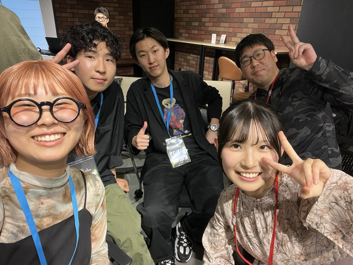 hinako_m25's tweet image. #cell meetupでした〜。
楽しかった！

1ヶ月ぶりの #makers_u18 の仲間との再会は嬉しいし、色んな人たちと出会えたのが刺激になったなー。まだまだ足りない。もっと動く！

@tora_bim もお疲れ様でしたー！！！とっても楽しかったです！