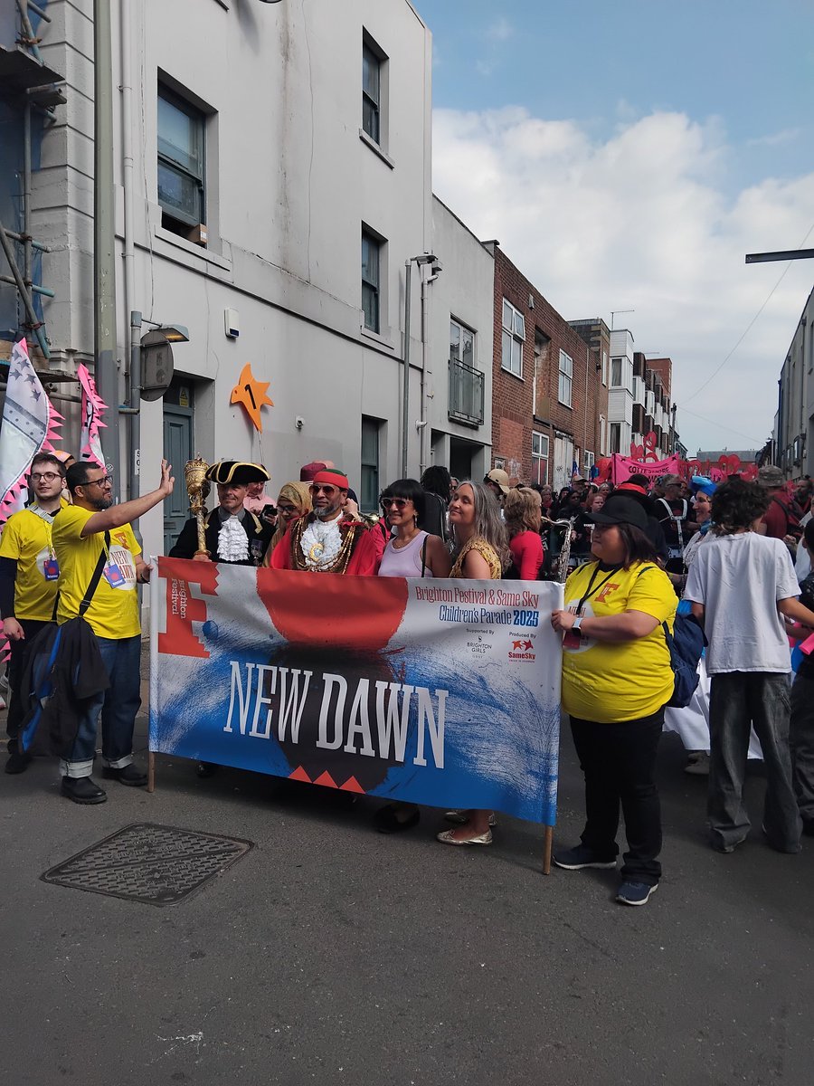 2025 Guest Director Anoushka Shankar, our CEO Lucy Davies and Brighton &amp; Hove Mayor, Councillor Mohammed Asaduzzaman ready to start the Children's Parade! 🎉
Same Sky Brighton
Brighton Girls