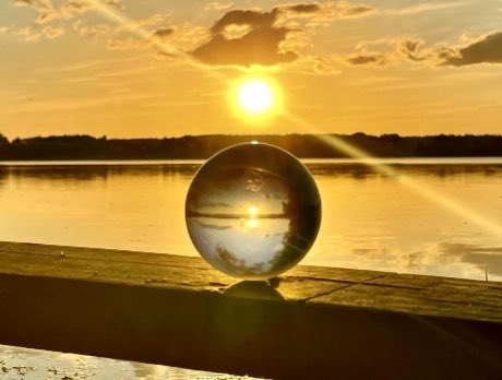 Last nights sun setting on Wintersett Reservoir <a href="/WkfdOfficial/">Wakefield Official News</a> <a href="/WakeExpress/">Wakefield Express</a> <a href="/Expwakefield/">Experience Wakefield</a> <a href="/BBCLookNorth/">BBC Yorkshire</a> <a href="/bbcweather/">BBC Weather</a> <a href="/BBCWthrWatchers/">BBC Weather Watchers</a> <a href="/BBCNews/">BBC News (UK)</a> <a href="/BBCLookNorth/">BBC Yorkshire</a> <a href="/Hudsonweather/">Paul Hudson</a> <a href="/KeeleyDonovan/">Keeley Donovan</a> <a href="/katerinaweather/">Katerina Christodoulou</a> <a href="/EmmanuelleLhoni/">Emmanuelle Lhoni</a> <a href="/WakeExpress/">Wakefield Express</a> <a href="/PandCExpress/">Pont & Cas Express</a>