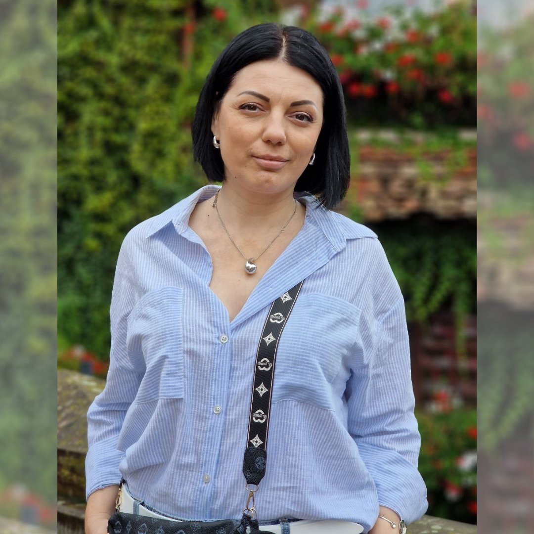 ManicureIdeas's tweet image. 🔥 Хочешь работу, где платят за то,
что ты просто делишься своим опытом?
Всё подробно расписала вот тут (это ссылка на телеграм) 👇
tinyurl.com/hm7wuwj9
#работа #дополнительныйдоход #робота #додатковийдохід