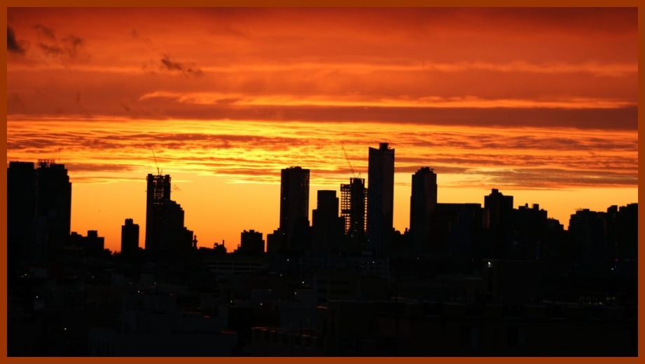 #Análisis 
Tras afirmar que lo que se plantea es que "la #Tecnología y la #InteligenciaArtificial llegaron para facilitarnos la vida", <a href="/Perdomoalaba/">Juan Diego Perdomo Alaba</a> advierte que, por lo visto, no ha sido "para hacernos más felices o para tener minutos de sobra para compartir con nuestros padres