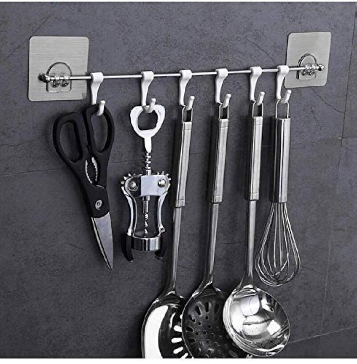arivomkadaioffi's tweet photo. 16. Self Adhesive WallHook -  Kitchen Accessories Items Organizer Rack Stand #ArivomGreatSummerSale
Offer Price : Rs. 221
Reviews : 4.2* | 2353 Ratings  
Link to Buy :https://t.co/a8dgk1sN5h