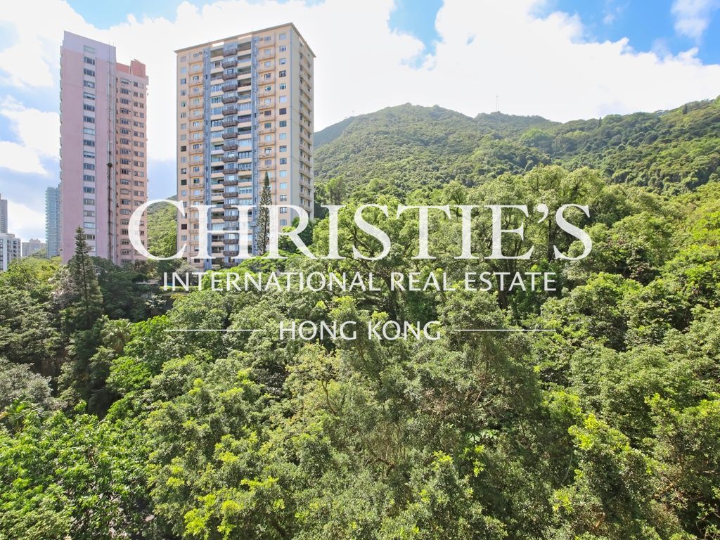 FOR SALE - Hatton Place dlvr.it/TKX0yC