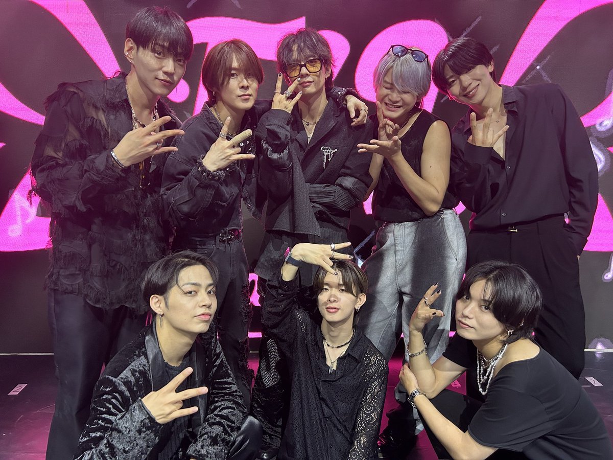 rei04220218's tweet photo. 2021.05.03～
JEASUN推し…4周年
変わらず大好き🩷
脱退してから約7ヶ月
不安は過ぎるけど…
戻るのも凄く勇気のいることだと思う
また、会えるね幸せ♡
おかえり…ただいま…て早く笑い合いたい
U&amp;pia大好き
#SAIZEN #JEASUN https://t.co/sp8C4qeGjM