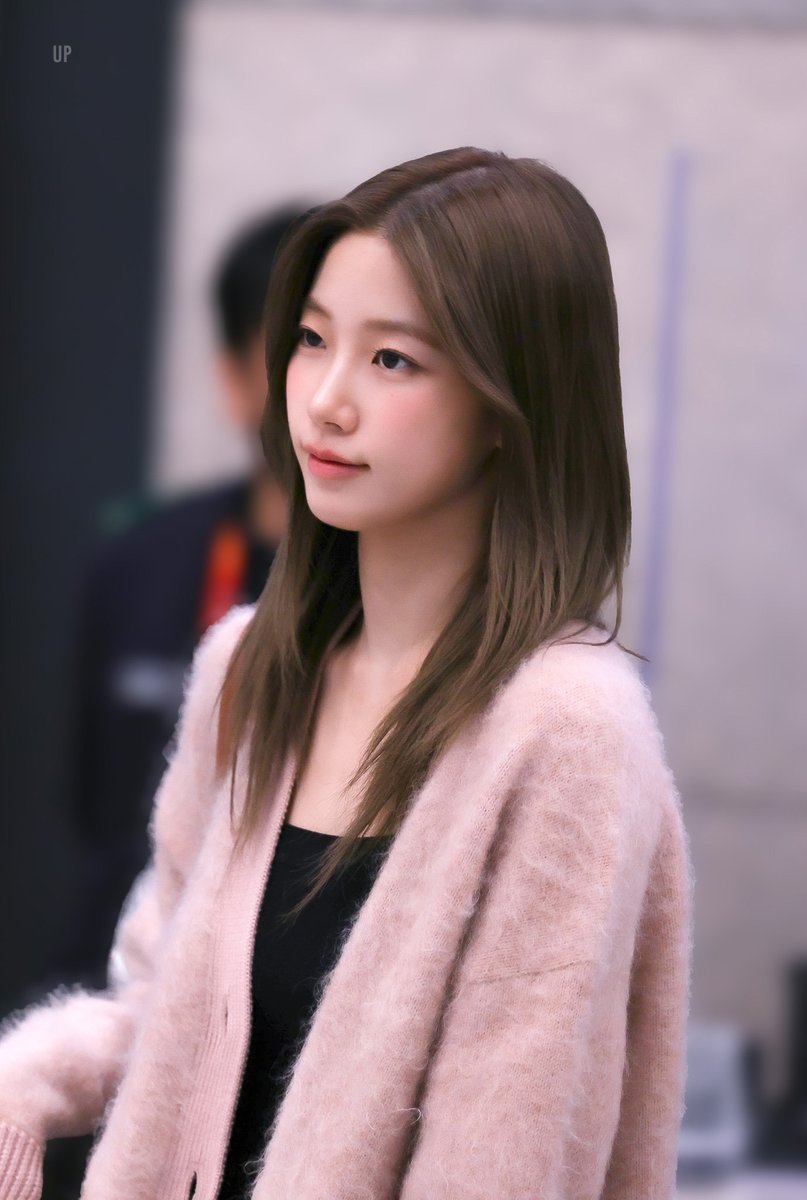 250412 ICN

#르세라핌 #LE_SSERAFIM #카즈하 #KAZUHA