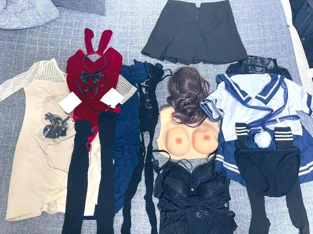 아래처럼 여장 당하고 박힐 바텀 연락 주세요

186 95 31살 탑입니다 서울 관악

DM 아니면 라인 mario102938 연락 주세요

#게이 #여장 #시디 #바텀 #서울바텀 #서울여장 #서울게이 #펨보이 #오토코노코 #CD #관악 #신림