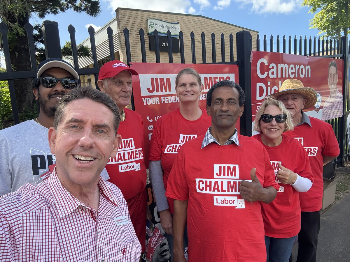 camerondickqld's tweet photo. Big day on the #Rankin booths today for @JEChalmers. Thanks to all our mighty @QLDLabor volunteers. Thank you to our P&Cs who are doing their best to provide democracy sausages 🌭 and make the day fun for kids. And thanks to everyone who has decided to #votelabor. ✌️ #All4114All https://t.co/gmecT3EtEQ
