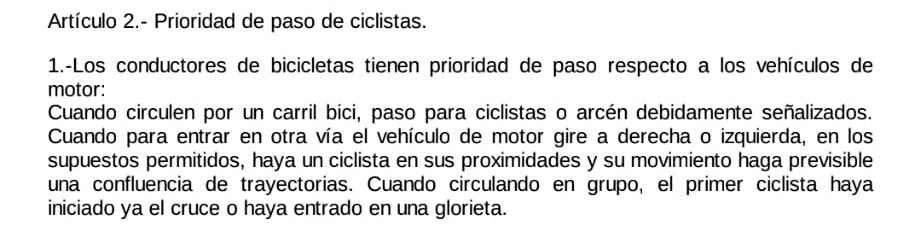 ⚠️Ayer en la Masa Crítica la <a href="/PoliciaMV/">Policía Municipal Valladolid</a> nos insistía en que parásemos en semaforos. Lo consiguieron, provocaron el caos y pusieron en peligro a ciclistas al romper el pelotón y llevar coches en medio.
🙏No saben la normativa de la DGT 64C ni la ordenanza ciclista de Valladolid.👇