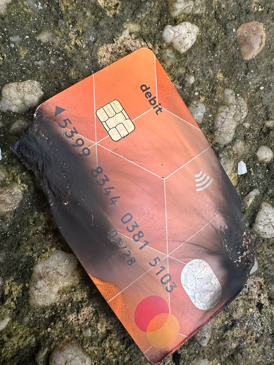 BoyAlone185's tweet photo. Let's gather here and cancel Gtbank for the rubbish they did to @thatverydarkman our hero
@gtbank @gtbank_help 
@yabaleftonline @instablog9ja @GossipMillNaija 
#EndGtbank https://t.co/NtOBjz5jhQ