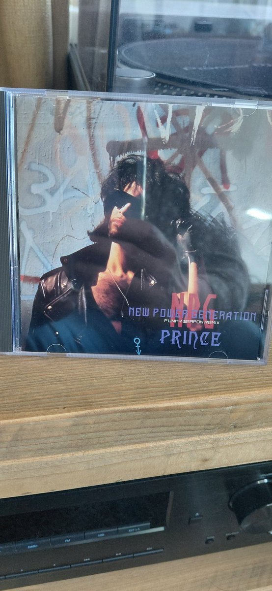 a_Prince_a_Day's tweet photo. CD 'New Power Generation'
Funky Weapon Remix
"Pumping the big noise in the 90's" 
#prince https://t.co/Gi6KzWUYyW
